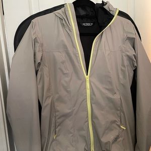 Arc’teryx jacket